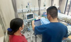 Bộ trưởng Bộ Y tế yêu cầu đẩy mạnh, xử lý dứt điểm các 'điểm nghẽn' chuyển đổi số y tế