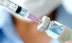 Tiêm vaccine: Phòng bệnh, giảm nguy cơ biến chứng nặng và tử vong