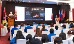 Trường đại học lập ‘lá chắn thép’ ngăn chặn thuốc lá điện tử, thuốc lá nung nóng