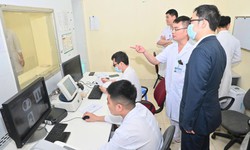 GS Hiệp hội Phẫu thuật Lồng ngực Nhật Bản ấn tượng về mô hình hội chẩn đa chuyên khoa trong điều trị bệnh lý về phổi của các bác sĩ Việt Nam
