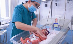 Bé trai sinh non ở TPHCM mắc bệnh vảy cá hiếm gặp