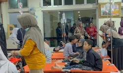 Hơn 800 người ngộ độc từ chương trình bữa ăn miễn phí của Chính phủ Indonesia