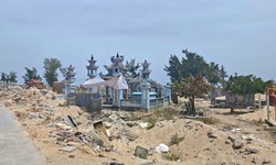 Di dời hơn 1.800 ngôi mộ, công viên biển ở Huế đang thi công thế nào?
