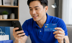 Thẻ ghi nợ và bài toán chi tiêu thông minh trong thời đại số