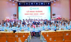 Hành trình trở thành thầy thuốc cần sự tử tế, đồng cảm với người bệnh