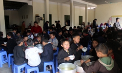 150 người nghi ngộ độc thực phẩm ở huyện M&#232;o Vạc, H&#224; Giang