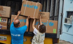 Chương tr&#236;nh đối t&#225;c Australia-UNICEF về hỗ trợ ph&#226;n phối vắc-xin COVID-19 tại Việt Nam