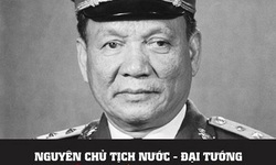 TP HCM: Kh&#244;ng mang v&#242;ng hoa khi viếng nguy&#234;n Chủ tịch nước L&#234; Đức Anh