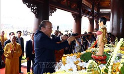 Thủ tướng Nguyễn Xu&#226;n Ph&#250;c dự khai mạc Đại lễ Vesak 2019