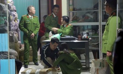 B&#243;c gỡ đường d&#226;y bu&#244;n lậu thuốc Bắc