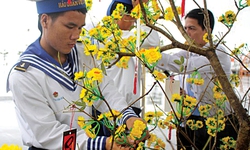 Xuân và những người lính biển