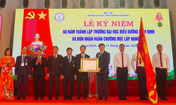 Bộ trưởng Nguyễn Thanh Long: Đại học Điều dưỡng Nam Định tiếp tục đổi mới dạy v&#224; học theo hướng hiện đại