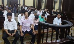 Khởi tố Nguyên Phó Cục trưởng Cục Quản lý Dược (Bộ Y Tế), cấm đi khỏi nơi cư trú