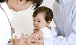 Cập nhật c&#225;c mũi ti&#234;m vắc -xin gi&#250;p bạn ph&#242;ng ngừa bệnh
