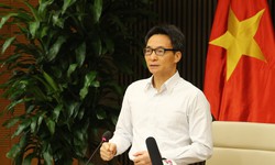 Dịch COVID-19: Những đô thị lớn, mật độ dân cư đông cần áp dụng bắt buộc người dân đeo khẩu trang