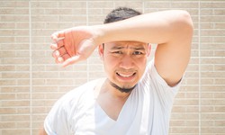 Thiếu nước cơ thể sẽ nguy hiểm như thế n&#224;o khi thời tiết nắng n&#243;ng?