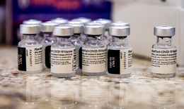 L&#253; do Mỹ chỉ mua vaccine COVID-19 của Pfizer để viện trợ cho thế giới