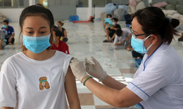 Bộ Y tế: Tiêm vaccine COVID-19 cho trẻ em từ 16 -17 tuổi trước và hạ dần độ tuổi
