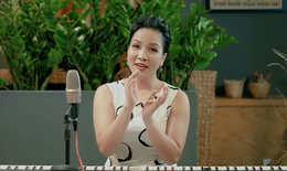 Diva Mỹ Linh hát hit của con gái, truyền nghề qua mạng