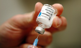 Giới khoa học Mỹ tin vaccine phòng cúm có thể cứu mạng bệnh nhân COVID-19