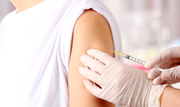 Tiêm mũi 2 vaccine COVID-19 giúp tăng kháng thể trong đường thở