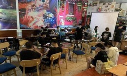 Bất chấp quy định, chủ quán trà chanh mở cửa cho khách vào 'giải khát' bị phạt gần 40 triệu đồng