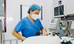 Khẩn cấp xử trí, cứu bé trai 2 ngày tuổi mắc bệnh tim bẩm sinh