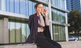 7 thói quen âm thầm gây mụn