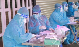 S&#225;ng 25/12: Hơn 1,2 triệu ca mắc COVID-19 tại Việt Nam đ&#227; khỏi; đ&#227; ti&#234;m tr&#234;n 2 triệu liều vaccine mũi 3