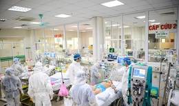 20% bệnh nhân COVID-19 nặng, BV Bệnh nhiệt đới T.Ư khẩn cấp chuyển đổi công năng thành ICU 500 giường