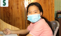 Chuyện ghi ở ổ dịch Tân Phong và lời tri ân của gia đình nữ sinh mắc COVID-19 gửi tới đội ngũ thầy thuốc