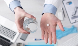 Cảnh giác viêm loét dạ dày khi dùng aspirin giảm đau