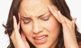 Trị một số tình trạng đau đầu bằng thuốc chườm và sắc 