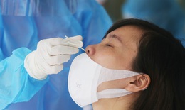 Hà Nội sẽ lấy mẫu xét nghiệm SARS-CoV-2 cho đại diện hộ gia đình để "bóc tách triệt để F0"
