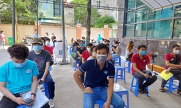 Ti&#234;m vaccine COVID-19 cho lưu học sinh nước ngo&#224;i ở H&#224; Nội