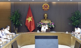 Đón người từ vùng dịch COVID-19 về quê cần ưu tiên phụ nữ có thai, nuôi con nhỏ