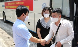 50 nhân viên y tế Phú Thọ "Nam tiến" chống dịch COVID-19