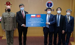 Đại sứ Ba Lan bàn giao cho Bộ Y tế hơn 500.000 liều vaccine COVID-19 AstraZeneca