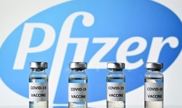 FDA chấp nhận hoàn toàn vaccine Pfizer-BioNTech