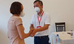 Thăm hỏi, chia buồn nữ điều dưỡng Thanh Hóa chi viện cho Bình Dương có mẹ mất ở quê