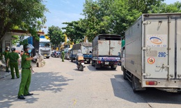 Các bến bãi tự phát trong Cảng Hà Nội dừng hoạt động sau phản ánh của Báo Sức khoẻ & Đời sống