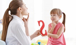 Hóa ra đây là nguyên nhân khiến trẻ dù lớn vẫn nói "ngọng líu ngọng lô"