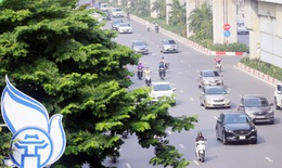 Đường phố Hà Nội nhộn nhịp trước giờ hết giãn cách