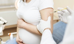 Thêm dữ liệu đảm bảo tính an toàn của vaccine COVID-19 với thai kỳ