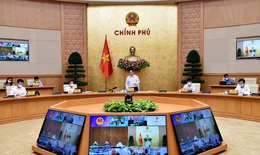 Thủ tướng: Người dân phải được tiếp cận y tế từ sớm, từ xa, từ cơ sở nếu không hệ thống y tế sẽ quá tải