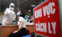 Gia đình 4 người cùng lúc phát hiện mắc COVID-19, Hà Nội thêm 12 ca