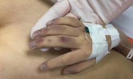 Luật sư tiết lộ nguyên nhân bố đánh con gái 6 tuổi dẫn đến tử vong thương tâm