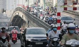 Hà Nội cần làm gì sau nới lỏng giãn cách để tránh bùng dịch?