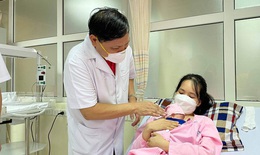 Kỳ diệu, cứu sống và nuôi dưỡng thành công trẻ sơ sinh nặng 400gram đầu tiên tại Việt Nam

