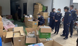 Thái Nguyên: Thu giữ 7 xe hàng mỹ phẩm, thực phẩm chức năng có dấu hiệu vi phạm